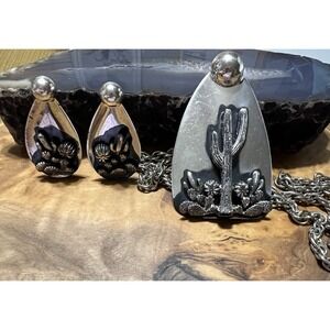 Vintage Mid Century Modernist Cactus Desert Scene Artisan Pendant  Earring Set